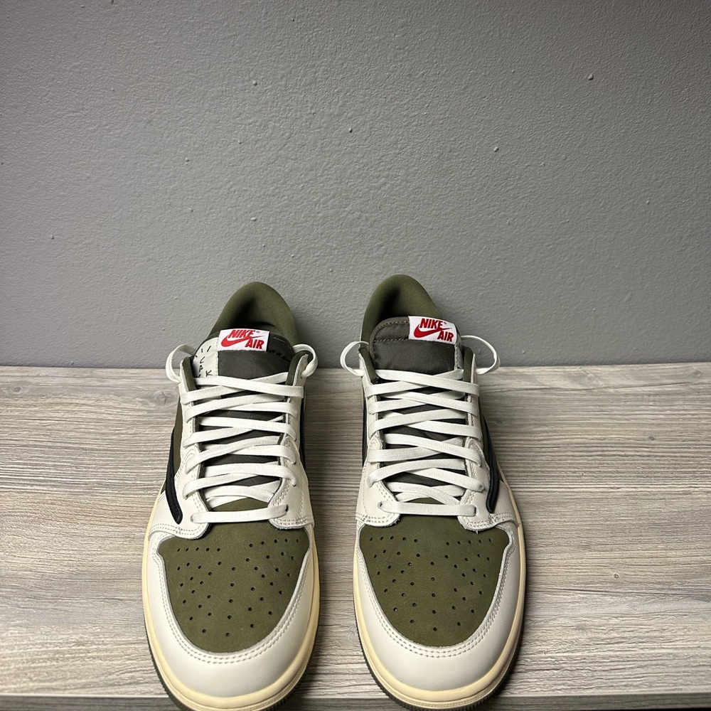 Nike Travis Scott